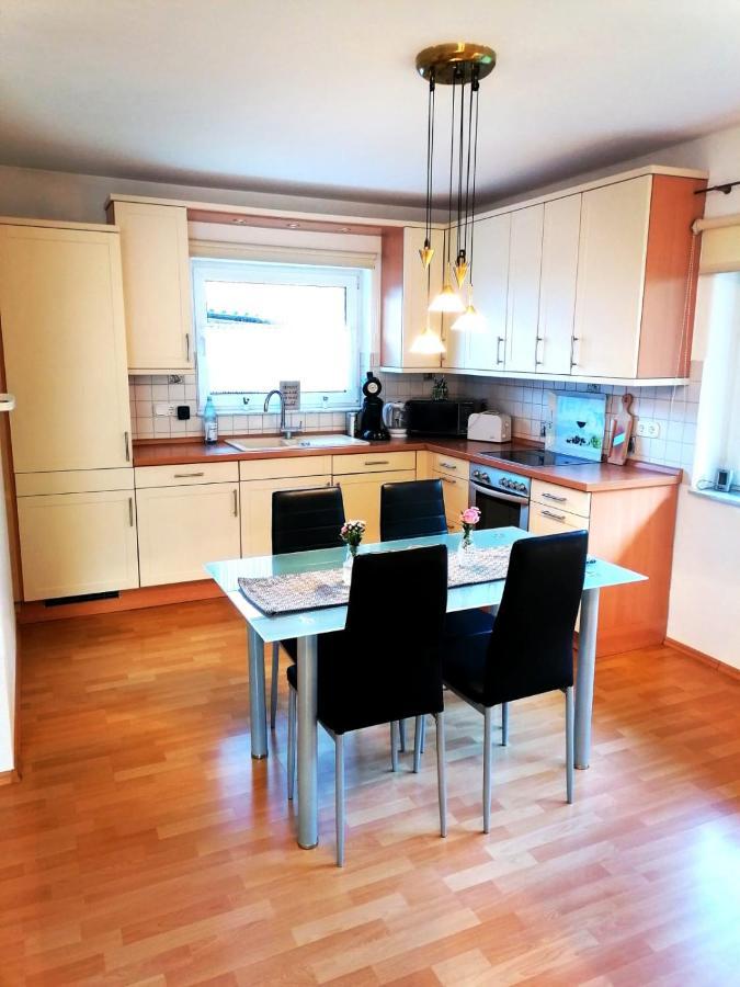 Ferienwohnung Mit Terrasse Fuer Bis Zu 4 Personen Balve Extérieur photo